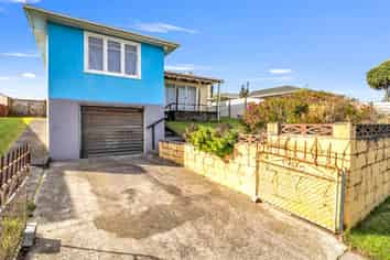 112 Matai Street, Castlecliff