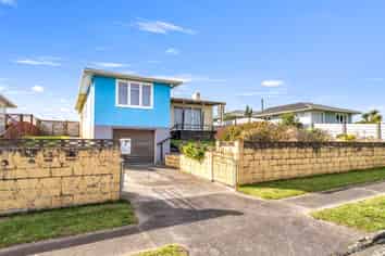 112 Matai Street, Castlecliff