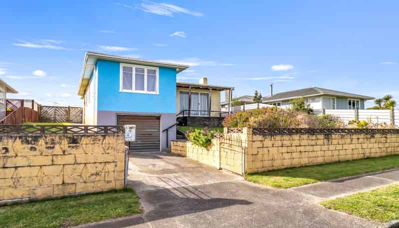 112 Matai Street, Castlecliff