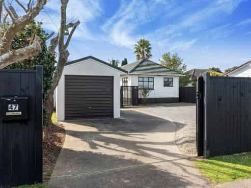 47 Grove Road, Papakura