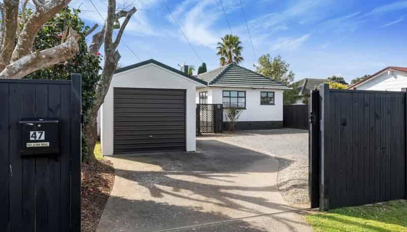 47 Grove Road, Papakura