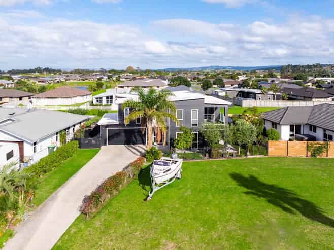 108 Barbados Way, One Tree Point