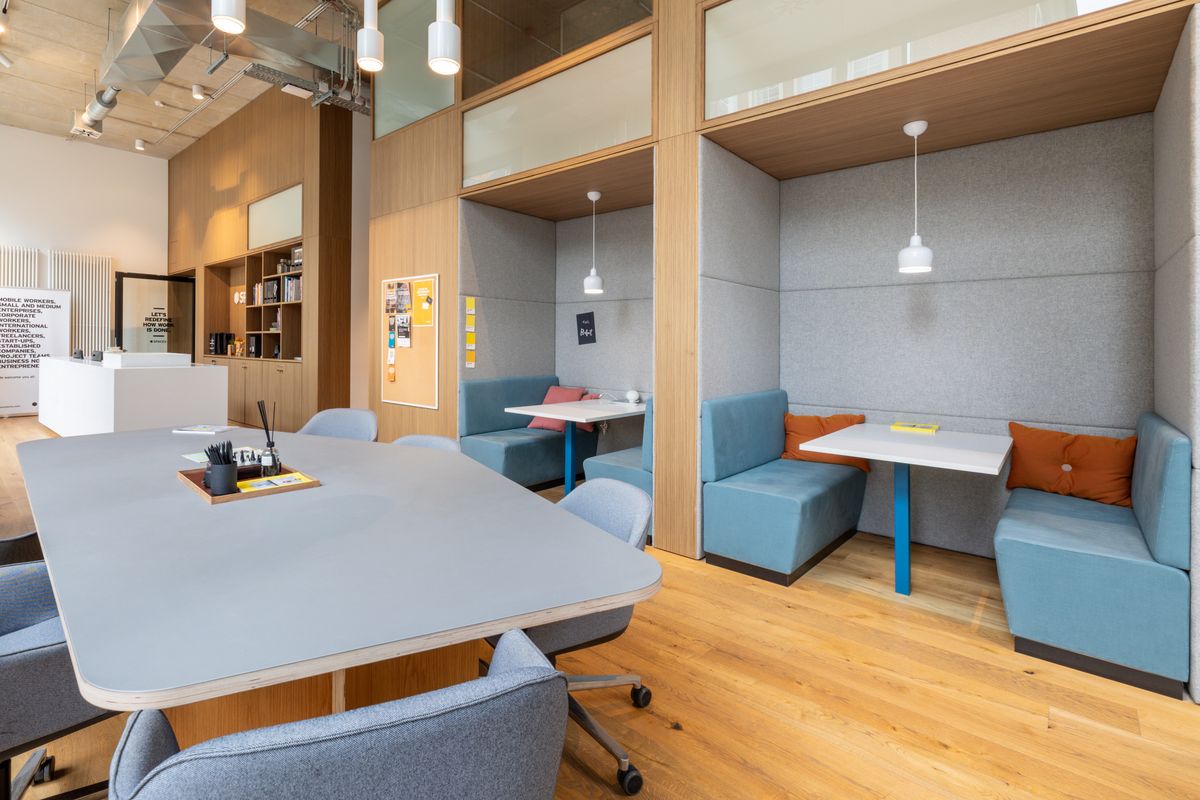 Office space for 5 persons in 86 Customhouse Quay - Görünüm 3