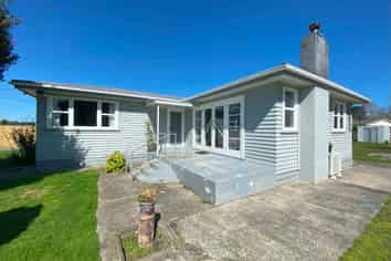 8 Murphy Lane, Hamilton Central