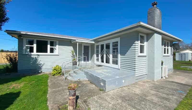 8 Murphy Lane, Hamilton Central