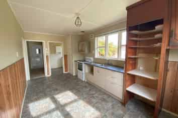 8 Murphy Lane, Hamilton Central