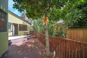 12A Abraham Place, Saint Johns