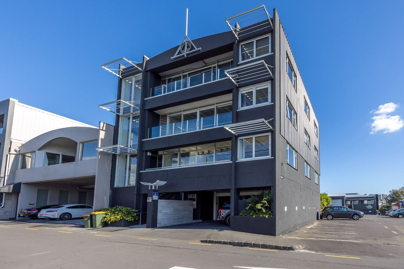 Inspiring Parnell full floor - Vista 2
