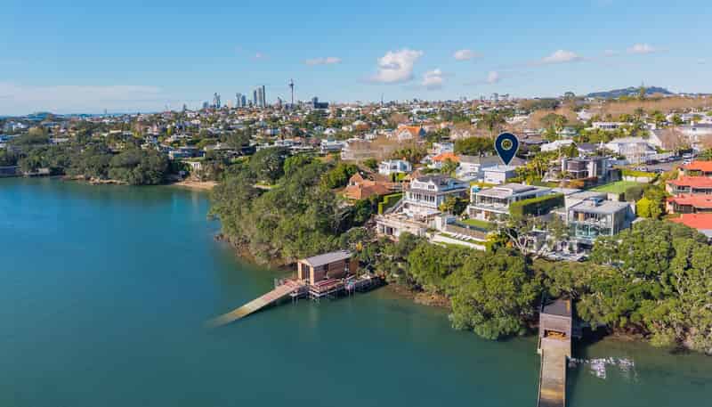 11 Marine Parade, Herne Bay