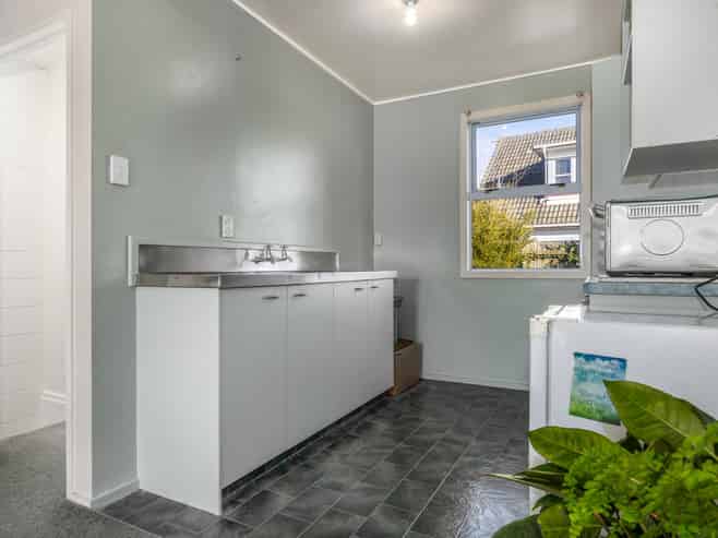 7/12 Thornley Street, Titahi Bay