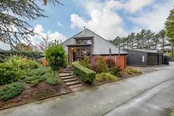 19 Oakden Drive, Darfield