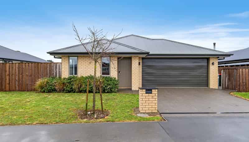 33 Cressy Place, Darfield
