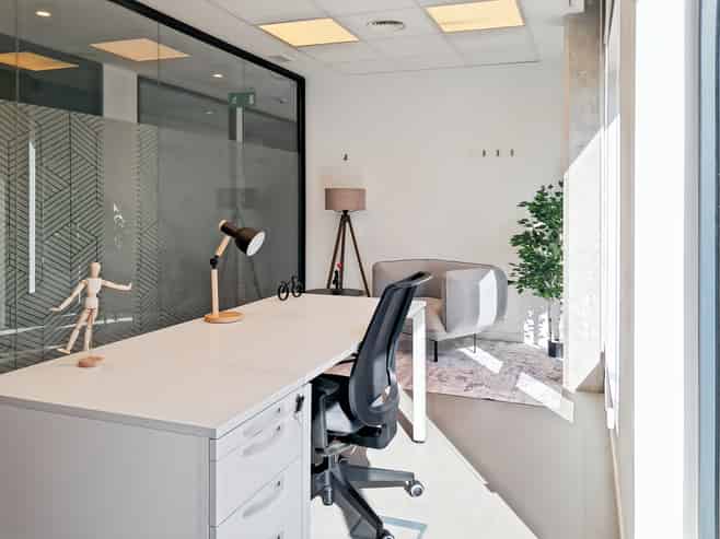 Flexible ways to work in 86 Customhouse Quay