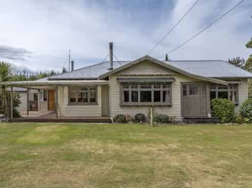 342A Bangor Road, Darfield