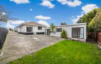53 Burundi Avenue, Clendon Park