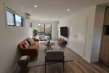 12/25 Childs Avenue, Pukekohe