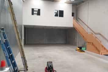 Tidy Upper Hutt Unit 