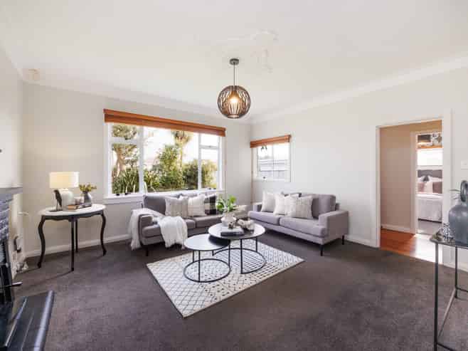 301 Botanical Road, West End