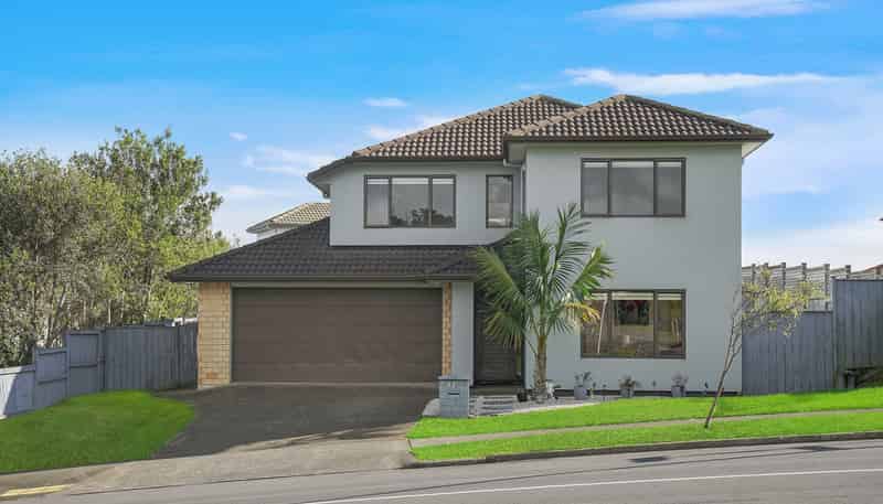 43 Valderama Drive, Flat Bush