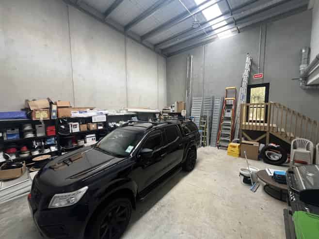 Premium exposure on Forge Road – 166sqm