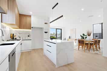 72 Selwyn Crescent, Forrest Hill