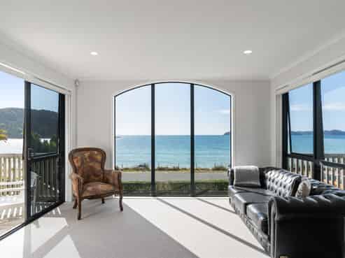 119 Long Beach Road, Russell