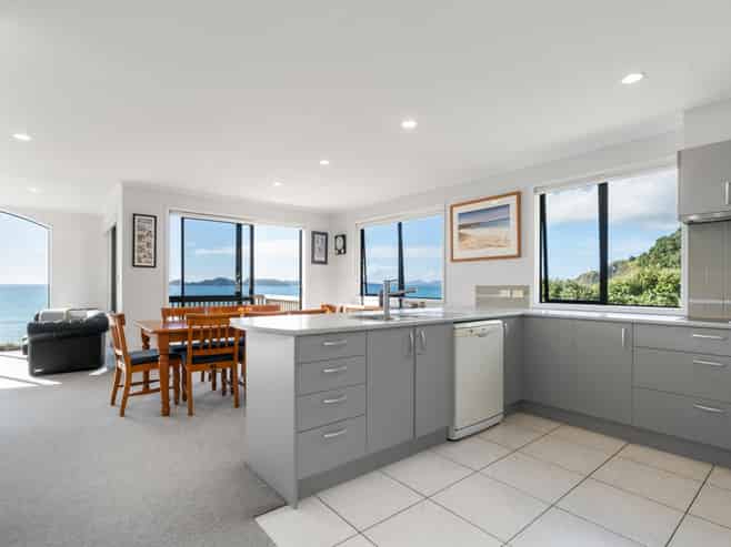 119 Long Beach Road, Russell