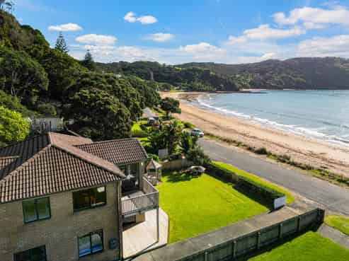 119 Long Beach Road, Russell