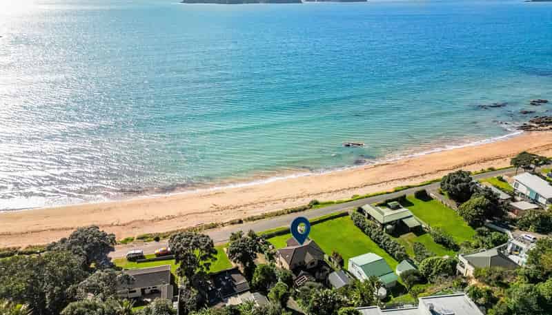 119 Long Beach Road, Russell