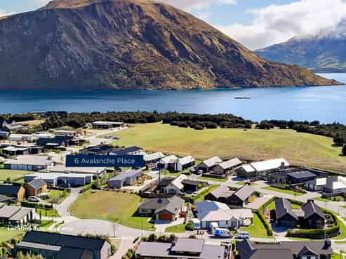 6 Avalanche Place, Wanaka