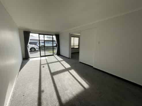 10A Ridgeway Terrace, Taradale