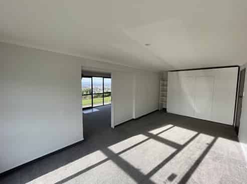 10A Ridgeway Terrace, Taradale