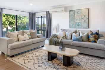 19B Eske Place, Highland Park