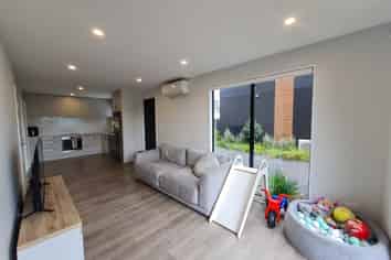 96 Canon St, Saint Albans