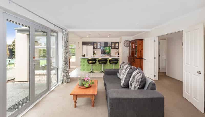 30 Oak Tree Lane, Rolleston