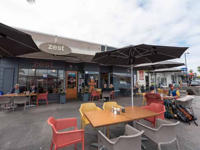 PERFECTLY POSITIONED CAFÉ ZEST
