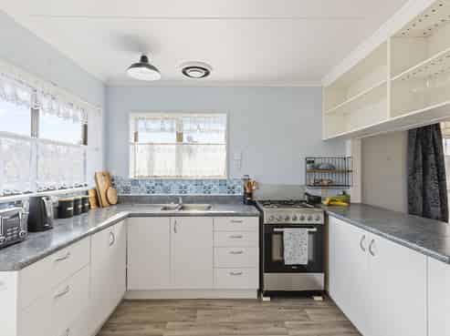 10 Kapui Place, Waitara
