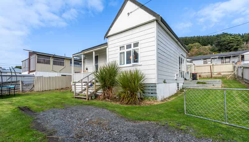 1 Ann Street, Bluff