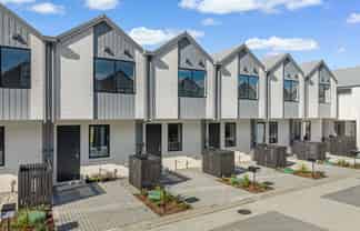 21 Makomako Drive, Orewa