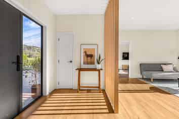 3 Broadview Way, Richmond