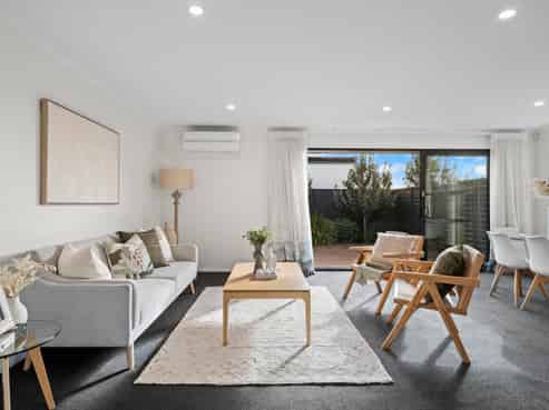 25 Malaga Crescent, Harewood