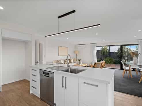 25 Malaga Crescent, Harewood
