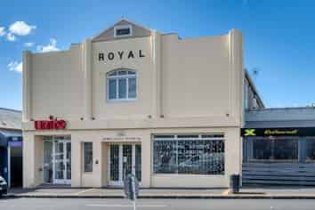 Character space in heart of Kingsland