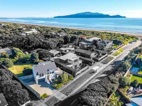 279 Peka Peka Road, PEKA PEKA