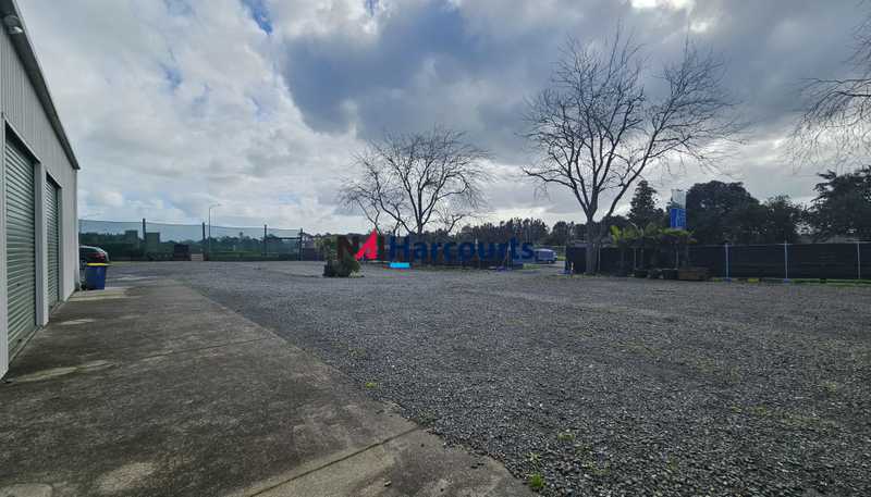 Part/177 Brigham Creek Road, Hobsonville