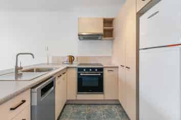 3/5 Carolina Place, Albany