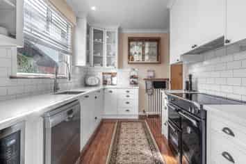 74 Layard Street, Windsor
