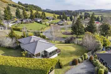 16 Valley Road, Greta Valley