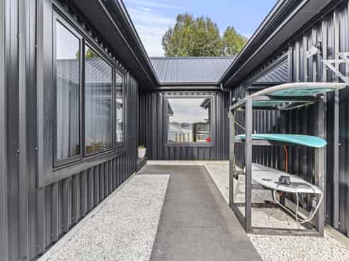67 Cyrus Street, Whalers Gate