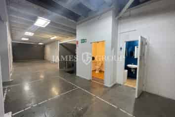 HIGH STUD EPSOM WAREHOUSE